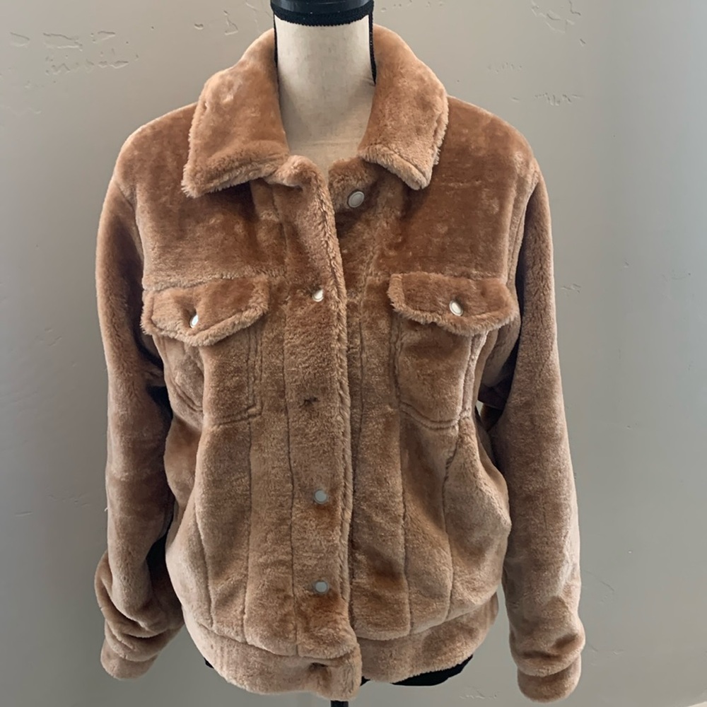 BKE Faux Fur Jacket Apricot Color